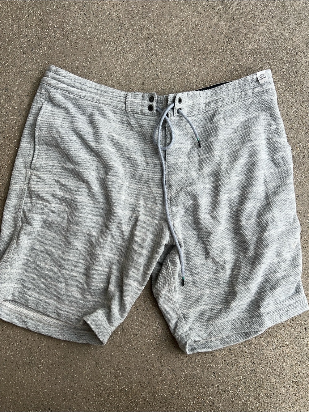 VISSLA Light Gray Knit Sofa Surfer Drawcord Shorts